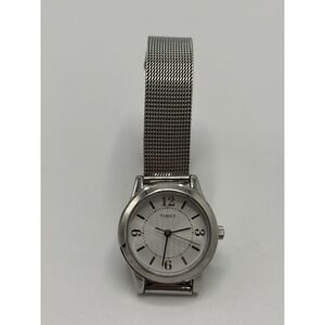 Timex Women's Watch Casey Stainless Metal Mesh Bracelet Wristwatch